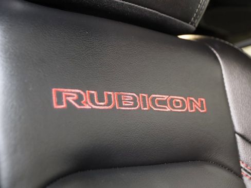 Used 2020 Jeep Gladiator Rubicon w/ Dual Top Group image 14