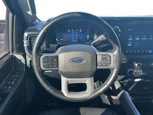 Used 2023 Ford F250 Lariat w/ Sport Appearance Package image 14