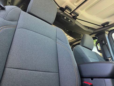 New 2026 Jeep Gladiator Sport image 14