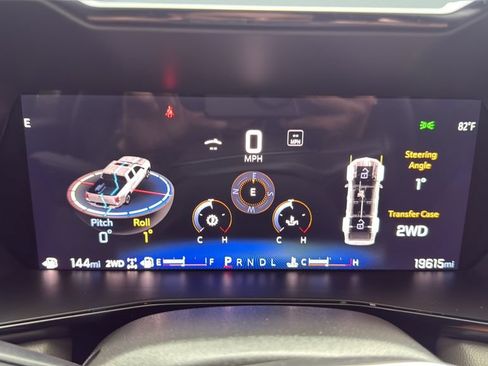 Used 2023 Chevrolet Colorado ZR2 w/ ZR2 Convenience Package III AWD/4WD image 19
