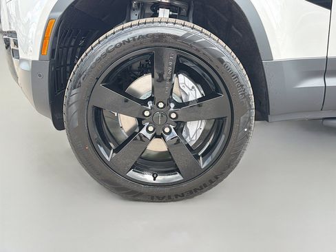 New 2026 Land Rover Defender 110 S AWD/4WD image 40