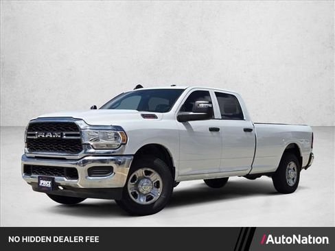 Used 2024 RAM 2500 Tradesman w/ Chrome Appearance Group RWD image 1