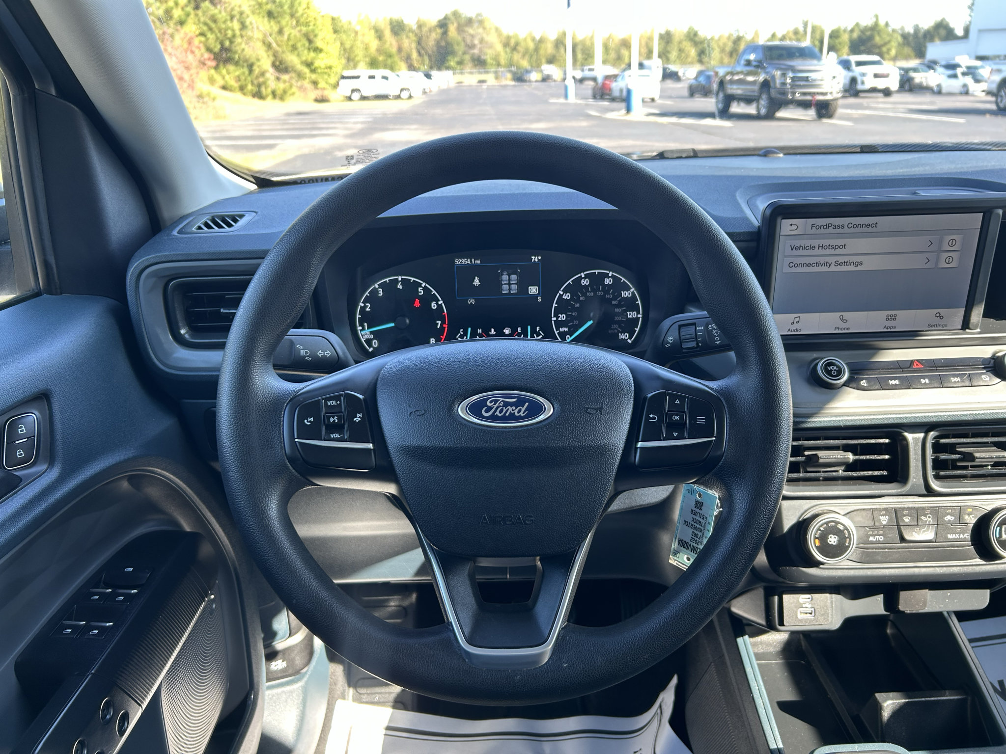 Used 2022 Ford Maverick XL FWD image 14