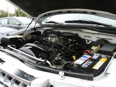 Used 2004 Ford Explorer Sport XLT image 20