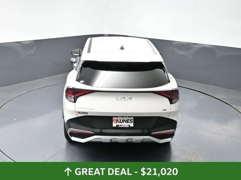 Used 2024 Kia Sportage LX image 49