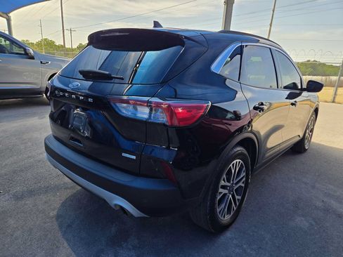 Used 2020 Ford Escape SEL FWD image 4