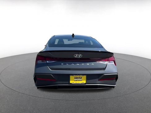 Used 2026 Hyundai Elantra Sport FWD image 12