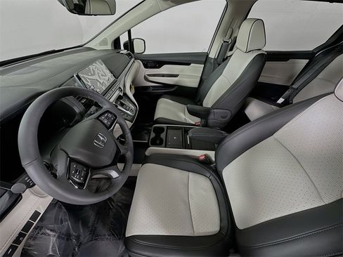 New 2026 Honda Odyssey Elite image 11