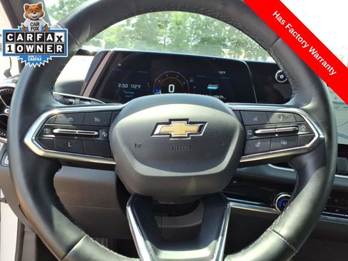 Used 2025 Chevrolet Equinox LT w/ Convenience Package II FWD image 24
