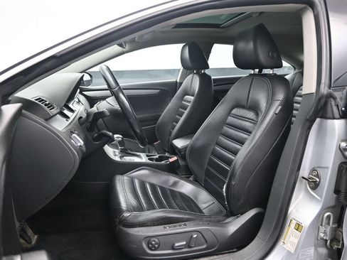 Used 2010 Volkswagen CC Luxury FWD image 17