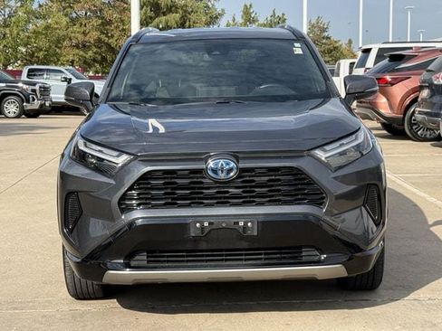 Used 2022 Toyota RAV4 SE AWD/4WD image 7