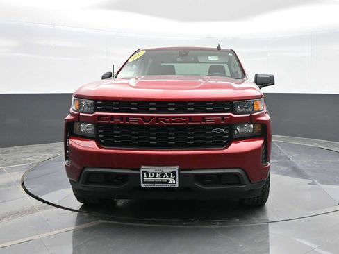 Used 2021 Chevrolet Silverado 1500 Custom w/ LPO, Dark Essentials Package image 3