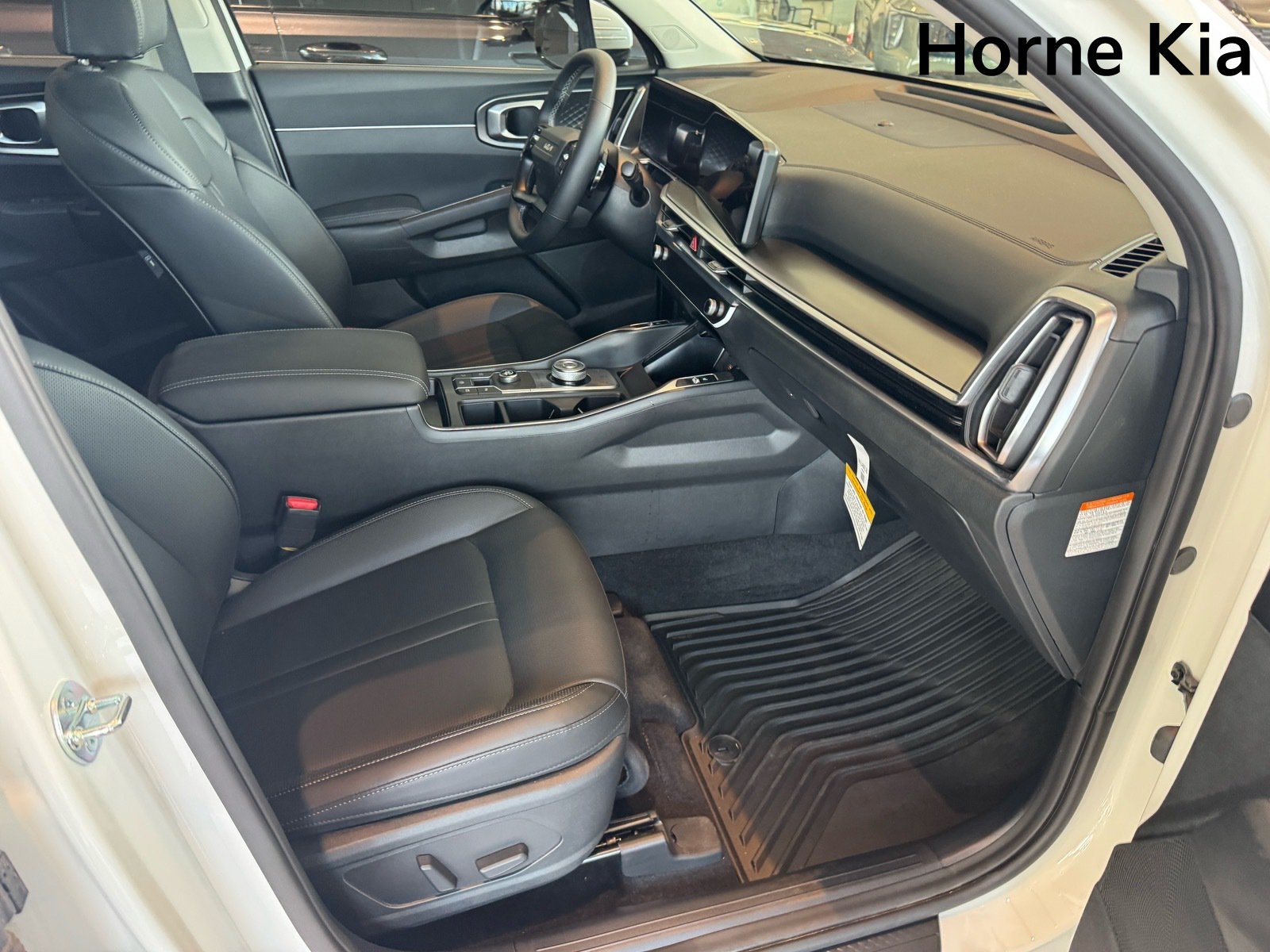 New 2026 Kia Sorento EX FWD image 18