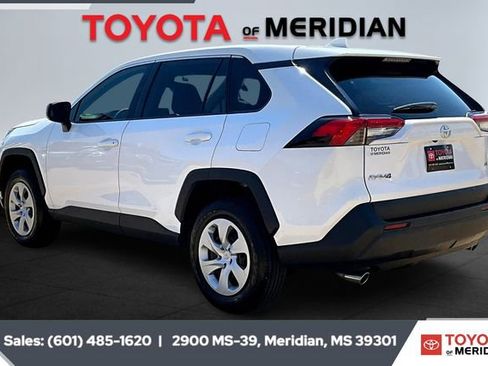 Used 2025 Toyota RAV4 LE image 2