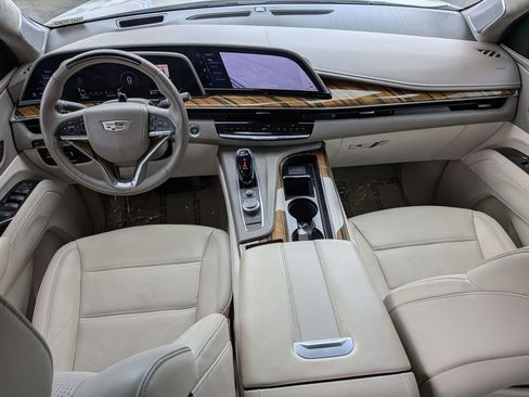 Used 2023 Cadillac Escalade Sport Platinum AWD/4WD image 29