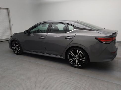 Used 2020 Nissan Sentra SR image 3