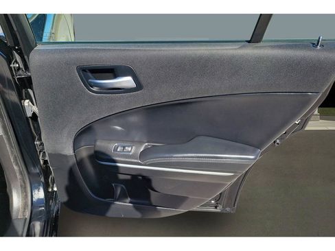 Used 2022 Dodge Charger SXT w/ Leather Interior Group image 20