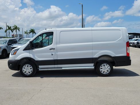Used 2025 Ford Transit 250 Low Roof w/ Exterior Upgrade Package RWD image 8
