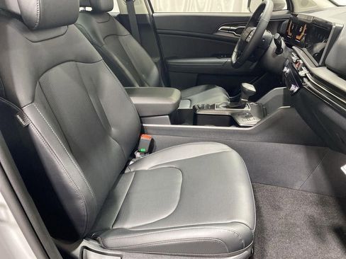 New 2026 Kia Sportage EX w/ EX Panorama Roof Package FWD image 28