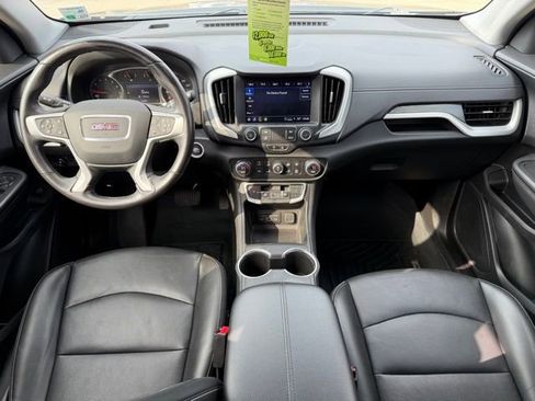 Used 2022 GMC Terrain SLT image 15