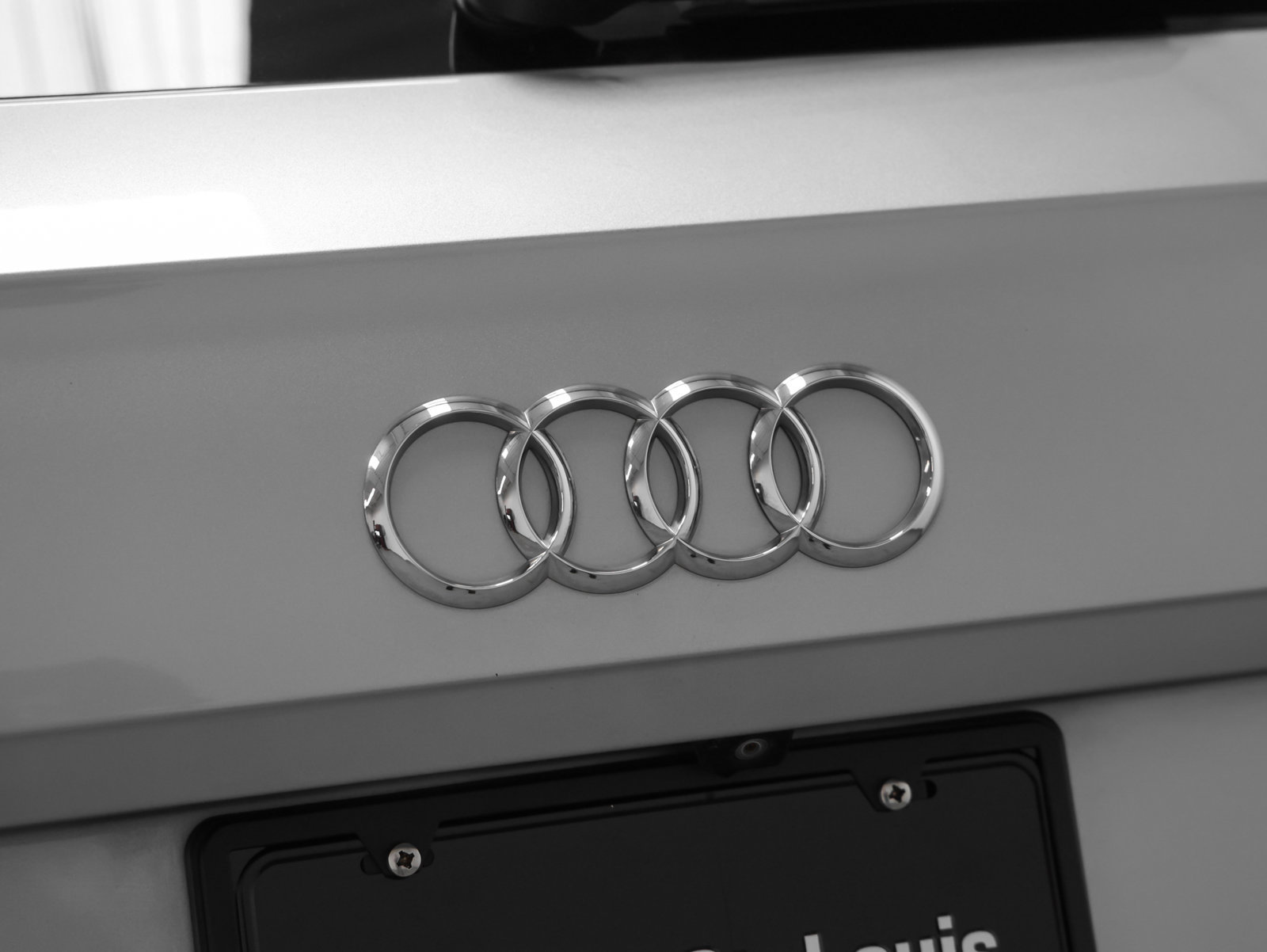Used 2018 Audi Q5 2.0T Premium AWD/4WD image 18