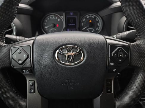 Used 2019 Toyota Tacoma TRD Sport RWD image 25