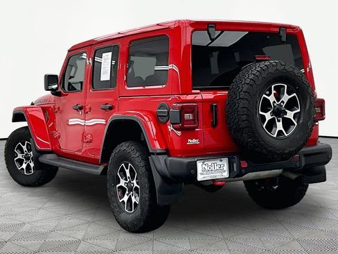 Used 2022 Jeep Wrangler Unlimited Rubicon w/ Steel Bumper Group AWD/4WD image 13