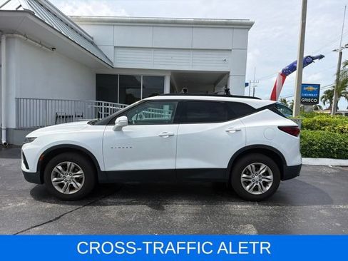 Used 2020 Chevrolet Blazer LT FWD image 4