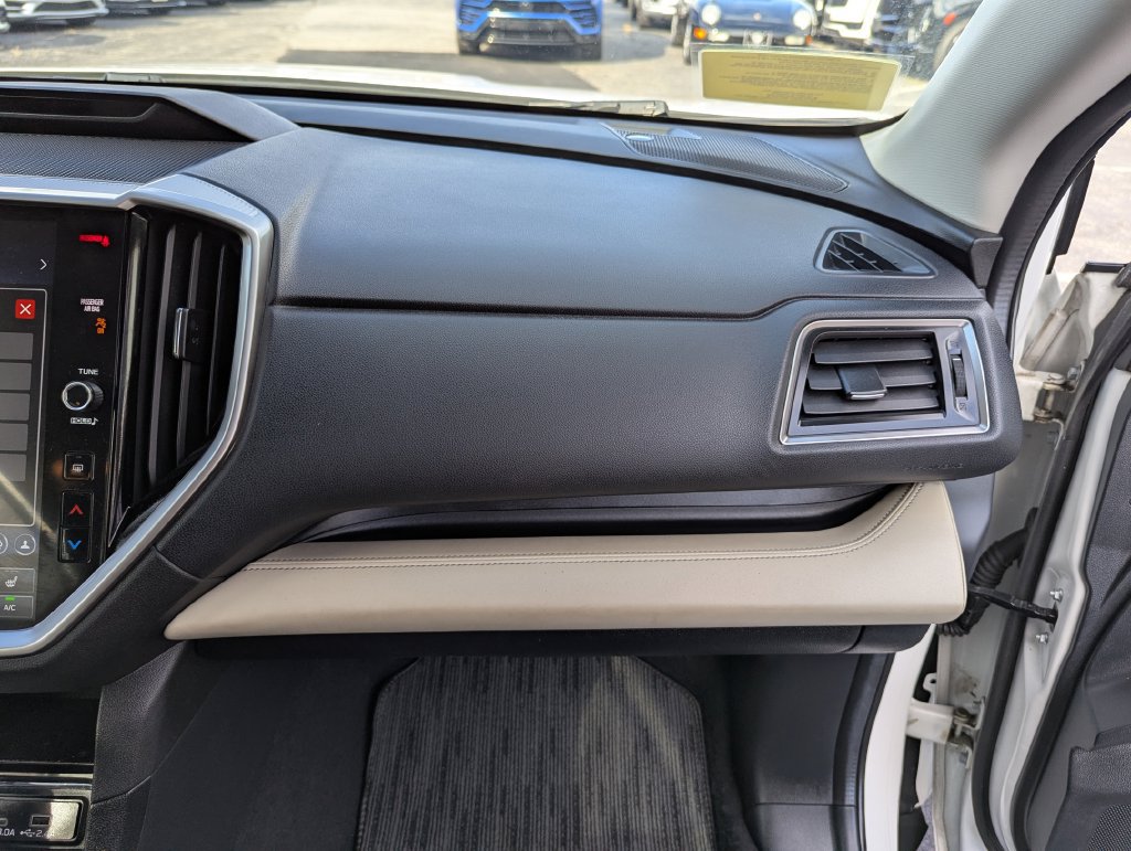 Used 2023 Subaru Ascent Limited AWD/4WD image 29