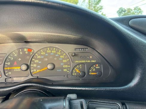 Used 1993 Chevrolet Camaro LT image 13