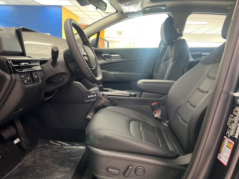 New 2026 Kia Sportage SX FWD image 19