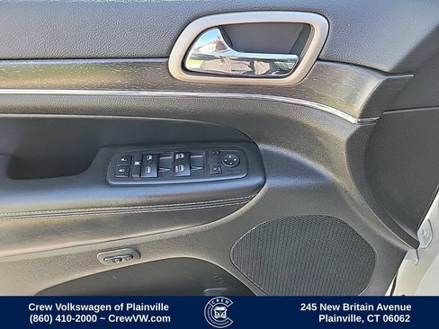 Used 2017 Jeep Grand Cherokee Limited w/ Luxury Group II AWD/4WD image 44