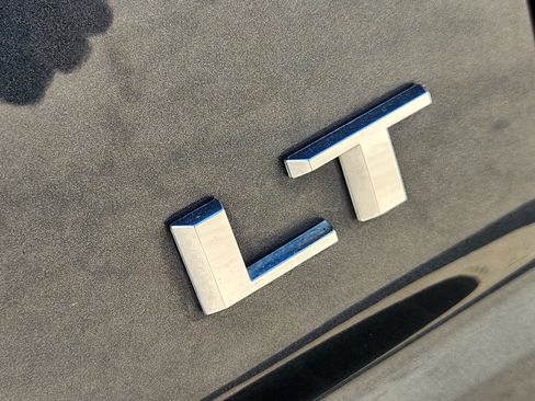 Used 2019 Chevrolet Silverado 1500 LT w/ Texas Edition RWD image 13