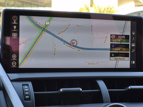 Used 2018 Lexus NX 300 FWD image 19