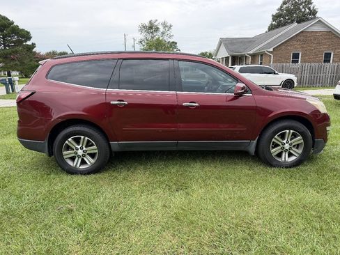 Used 2016 Chevrolet Traverse LT FWD image 6