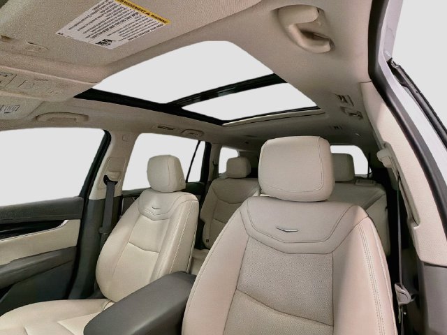 Used 2024 Cadillac XT6 Premium Luxury AWD/4WD image 20