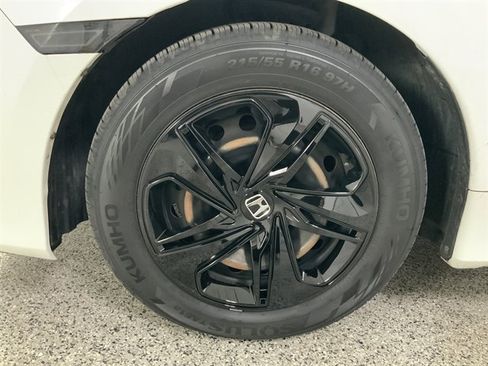 Used 2019 Honda Civic LX image 8