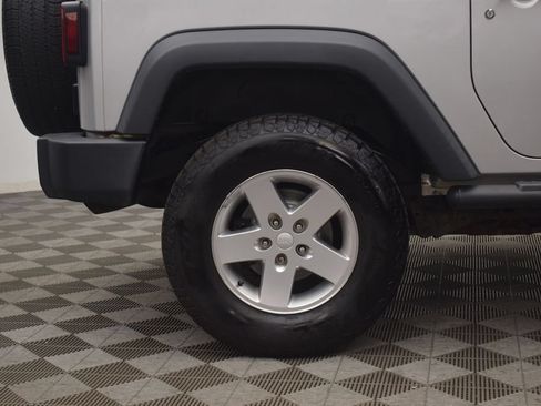 Used 2012 Jeep Wrangler Sport AWD/4WD image 21