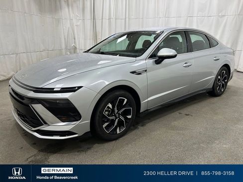 Used 2025 Hyundai Sonata SEL image 4