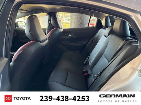 Used 2025 Toyota Prius Plug-In Hybrid image 15