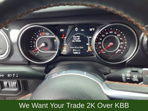 Used 2022 Jeep Wrangler Unlimited Rubicon w/ Xtreme Recon 35" Tire Package image 27