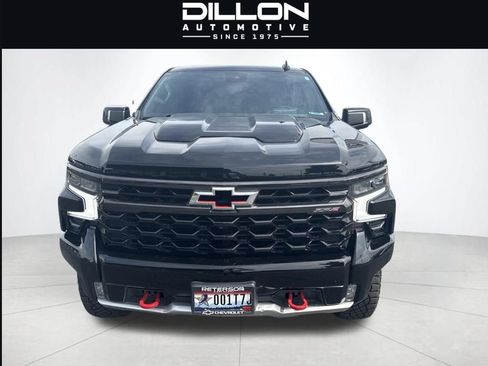Used 2023 Chevrolet Silverado 1500 ZR2 w/ Technology Package AWD/4WD image 1