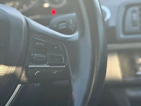 Used 2015 BMW 528i Sedan image 17