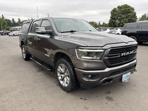 Used 2021 RAM 1500 Big Horn AWD/4WD image 4