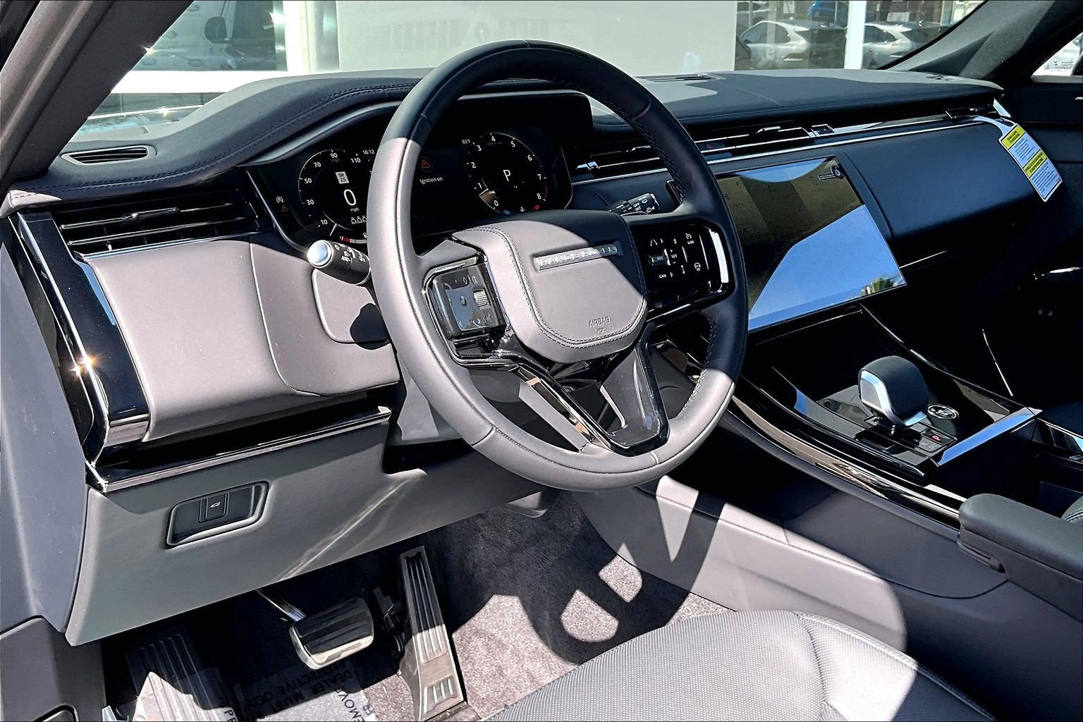 New 2026 Land Rover Range Rover Sport Dynamic SE AWD/4WD image 6