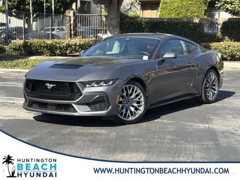 Used 2025 Ford Mustang GT Premium image 1