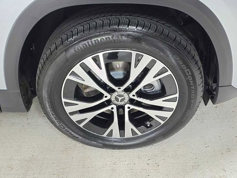 Certified 2026 Mercedes-Benz GLA 250 4MATIC image 9