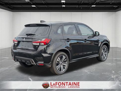 New 2025 Mitsubishi Outlander Sport SE image 5