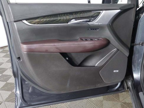 Used 2023 Cadillac XT6 Premium Luxury AWD/4WD image 28