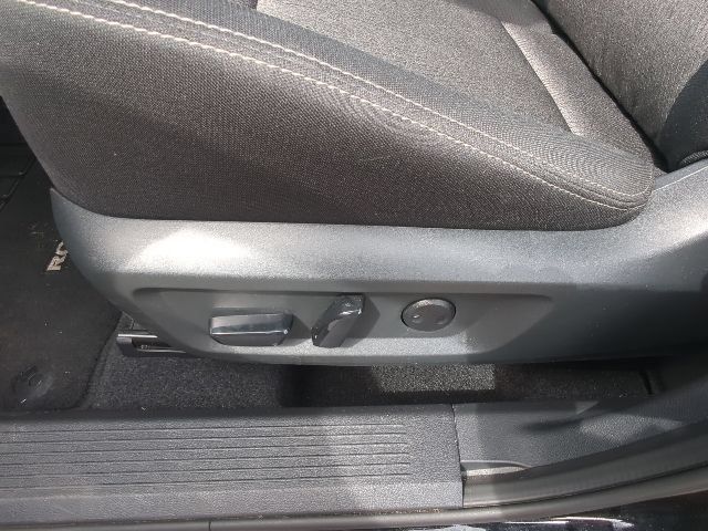Used 2026 Nissan Rogue SV FWD image 11